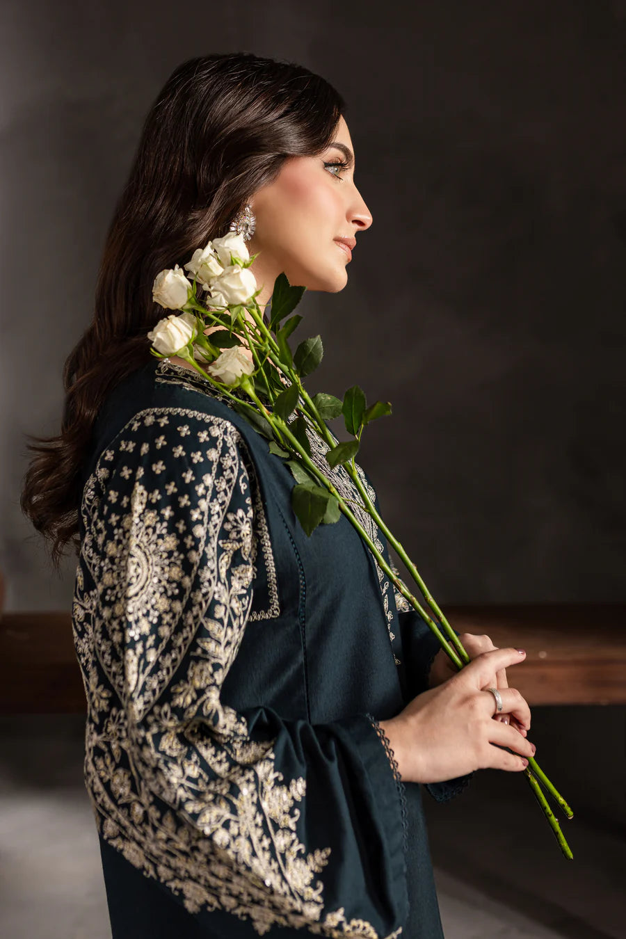 Midnight Azure – 2Pc Embroidered Linen Set